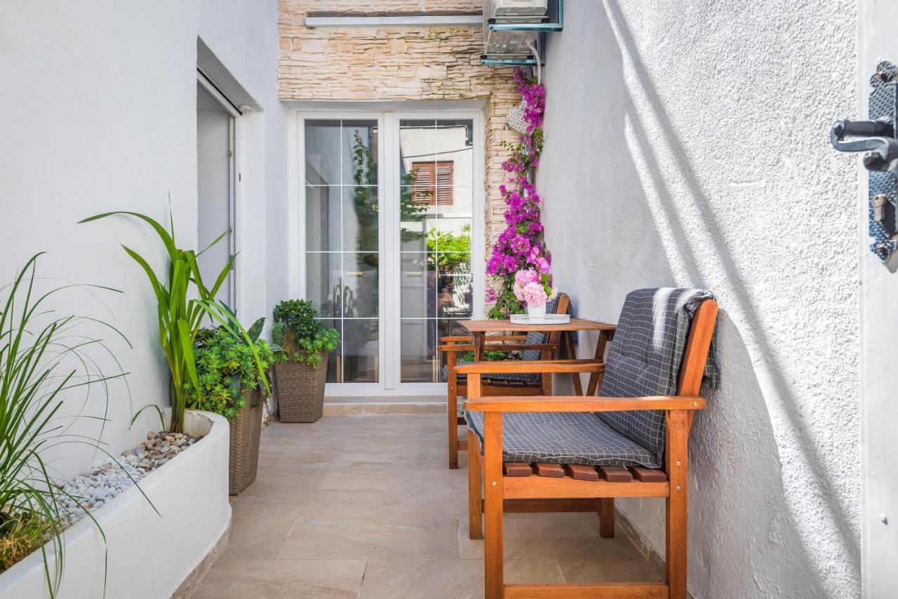 Nautica Free Parking Apartman Šibenik Kültér fotó